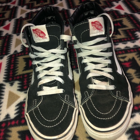 Vans Skateboard Shoe - Picture 1 of 3